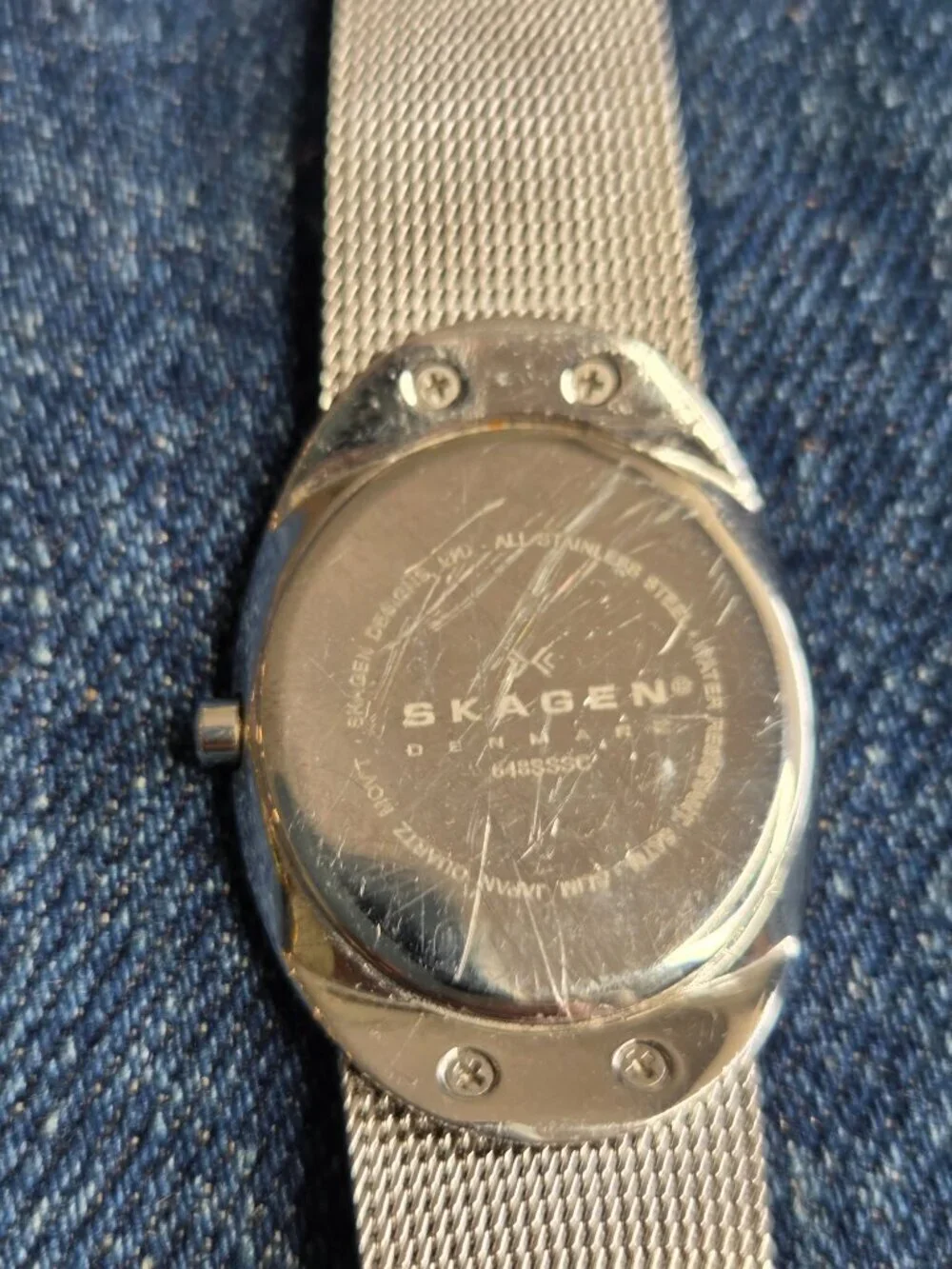 Women's - Skagen Denmark Watch with Steel Mesh Band and 12 Stones - new battery